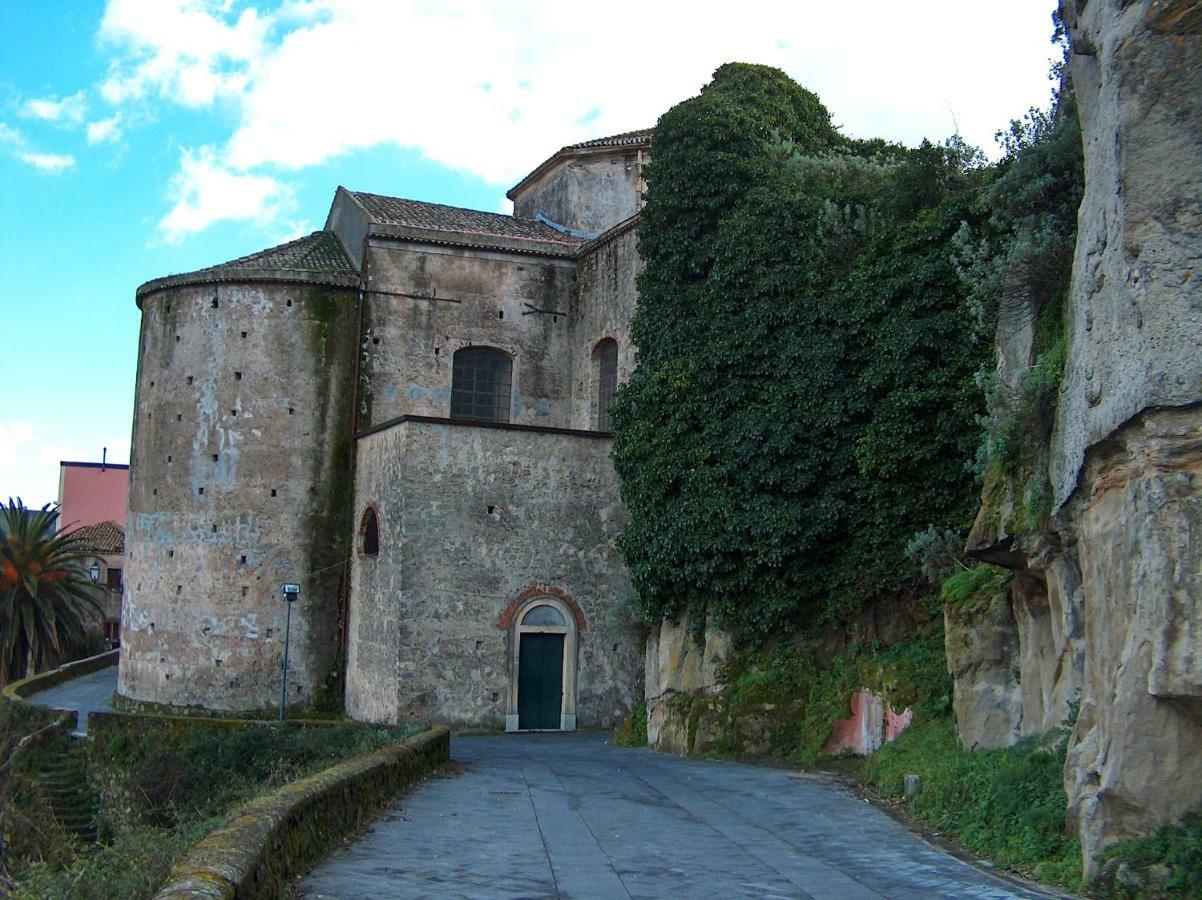 Antico Borgo Appartement Castiglione De Sicilia Buitenkant foto