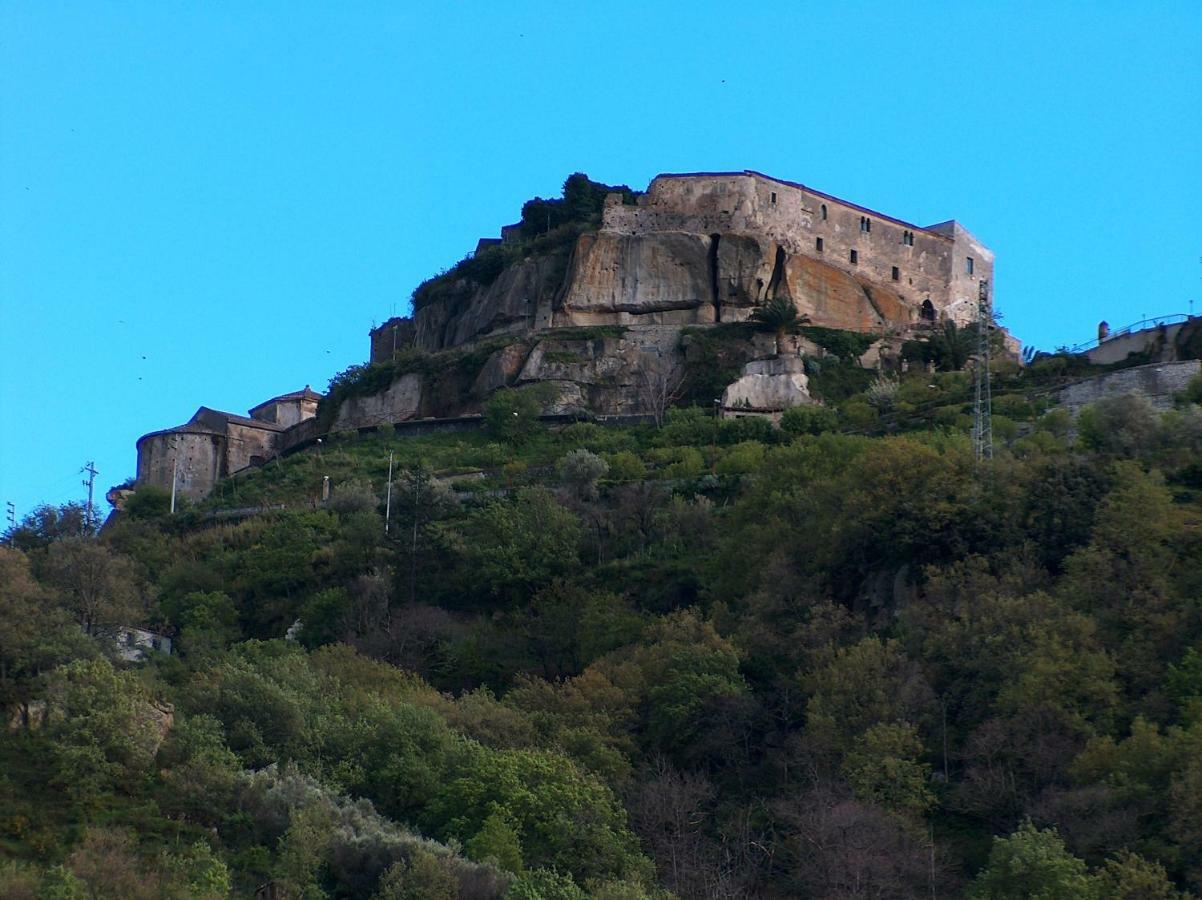 Antico Borgo Appartement Castiglione De Sicilia Buitenkant foto